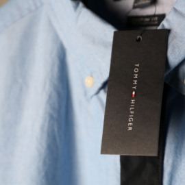 Tommy Hilfiger: de man achter het tijdloze modehuis